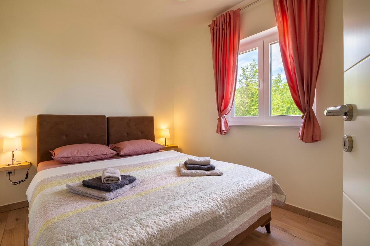 יאדראנובו Apartmani Smokovo מראה חיצוני תמונה